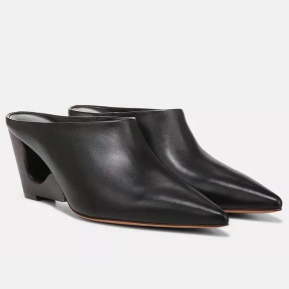 Vince Tahoe Pointed Toe Heel